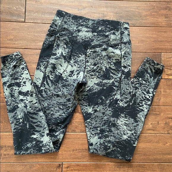 Nike Dri-Fit Leggings - Picture 7 of 7